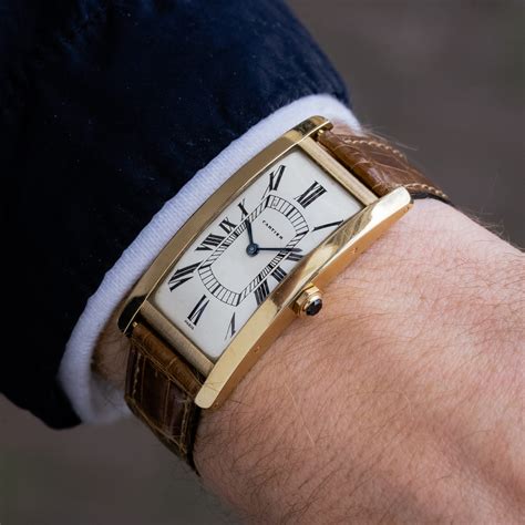 cartier tank cintree